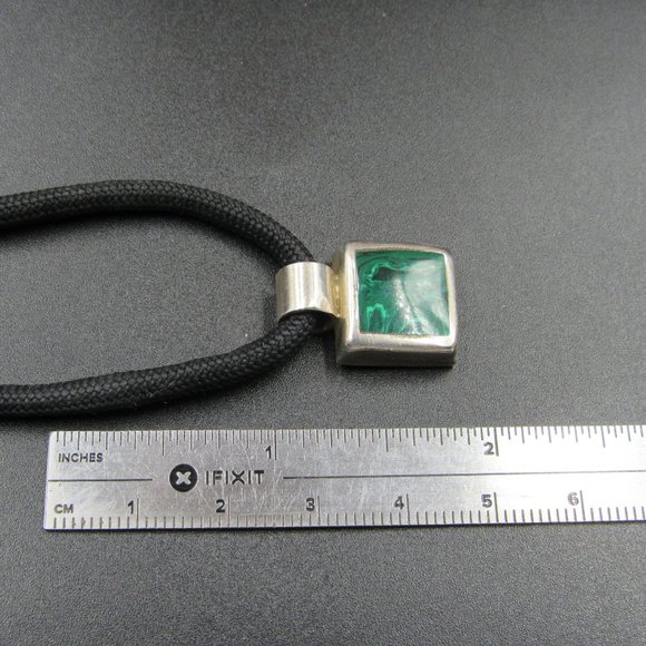 16 Inch Sterling Silver & Cloth Malachite Inlay Necklace - Picture 3 of 4